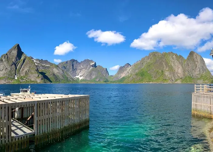 Reinebringen Panorama Reine